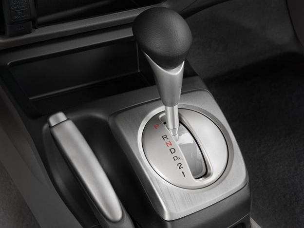 3 أساسيات السيارة الأوتوماتيك
تعلم قيادة السيارة